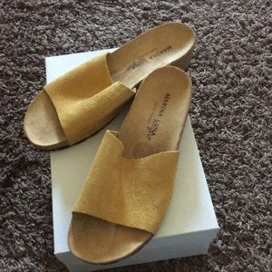 Never Worn Marina Luna Yellow Sandal Size 8